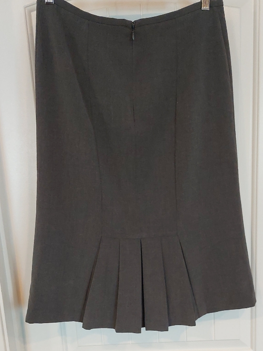Worthington Women's Charcoal Gray Lined Skirt With Back Pleat Detail 8